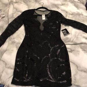 Sequin Sparkle Black Long Sleeved Dress!